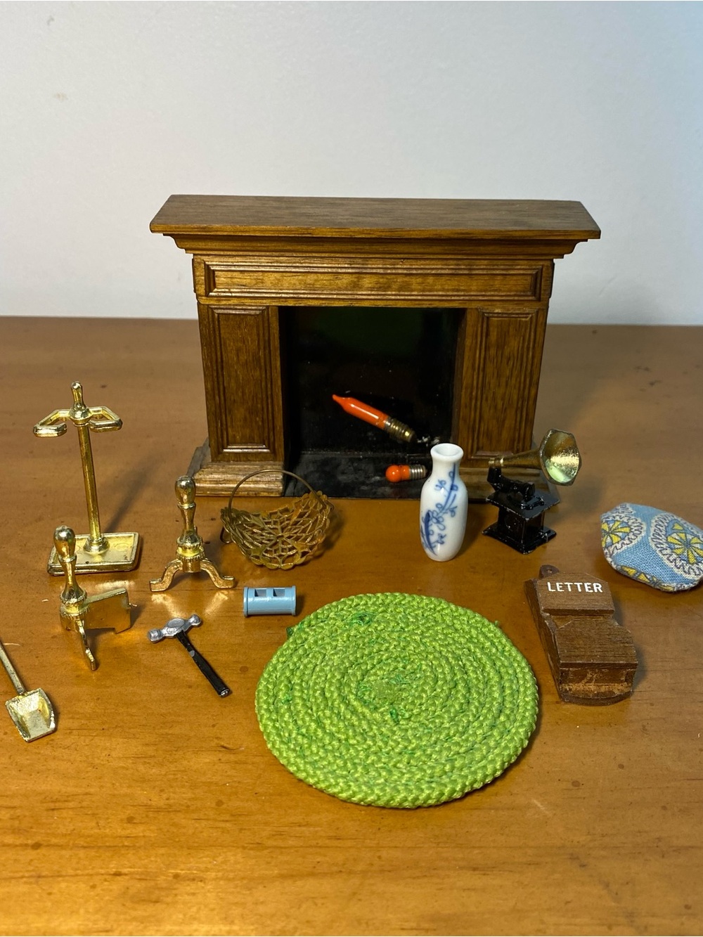 Vintage Dollhouse Miniature Fireplace Tools Accessories Living Room Green Rug